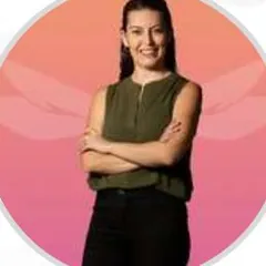 Selen Özay
